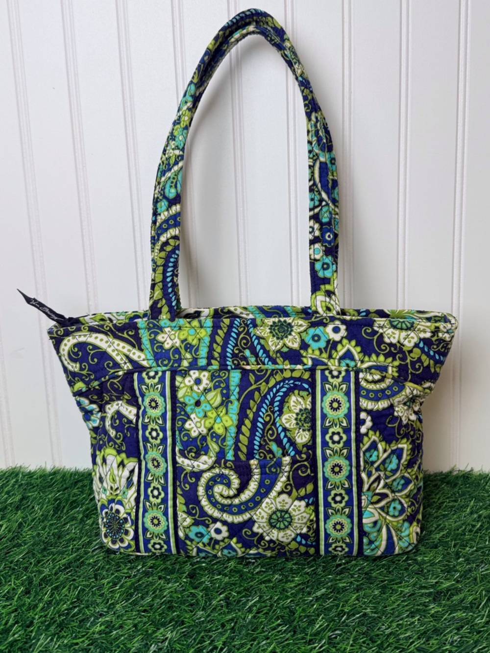 Vera Bradley Rhythm & Blues Small Tote Quilted Paisley-Floral Navy/Lime/Aqua EUC